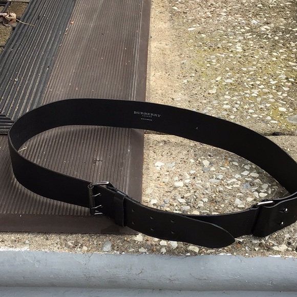 Burberry Other - Burberry leather belt..